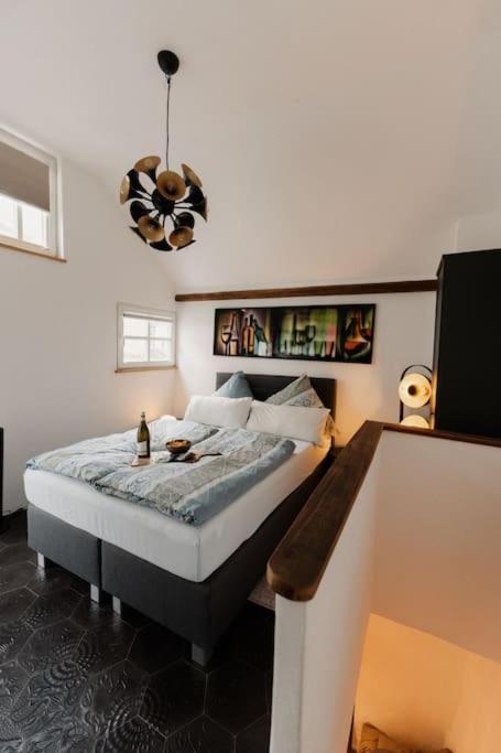 Modernes Tiny House Mit Sonnenterrasse Daire Ediger-Eller Dış mekan fotoğraf