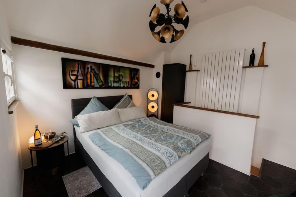Modernes Tiny House Mit Sonnenterrasse Daire Ediger-Eller Dış mekan fotoğraf